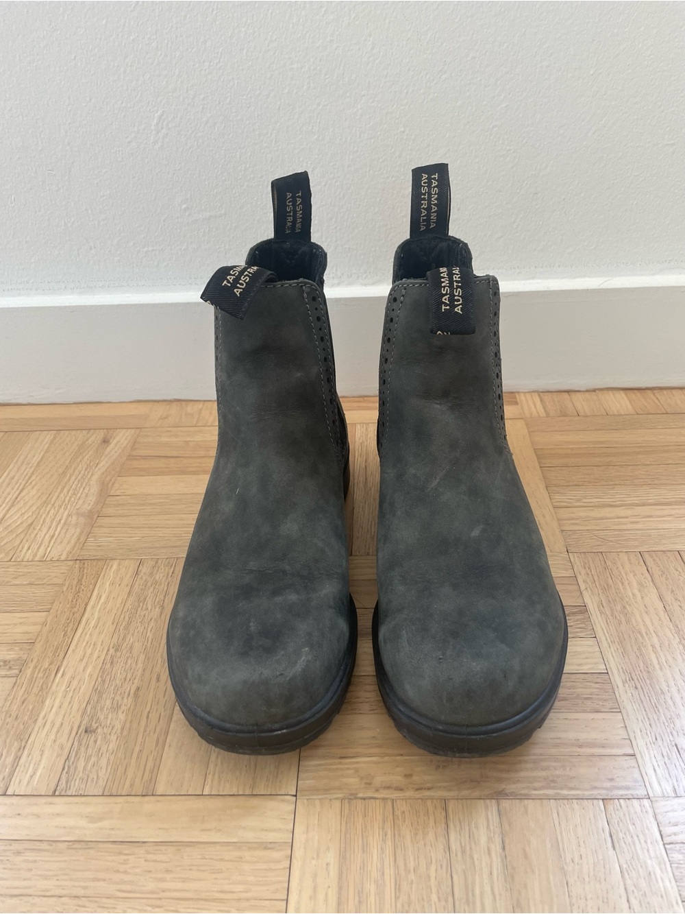Blundstone Original Series Water Resistant Chelsea Boot - Picture 2 of 7
